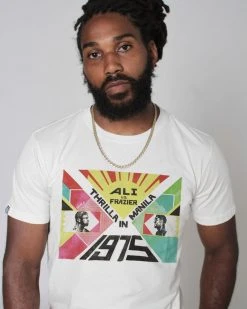 Muhammad Ali / Joe Frazier Ali Vs Frazier 1975 Vintage White Tee SPORT AND ICON 11 Muhammad Ali / Joe Frazier Ali Vs Frazier 1975 Vintage White Tee SPORT AND ICON