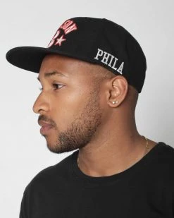 Allen Iverson Classic Snapback Hat SPORT AND ICON 15 Allen Iverson Classic Snapback Hat SPORT AND ICON