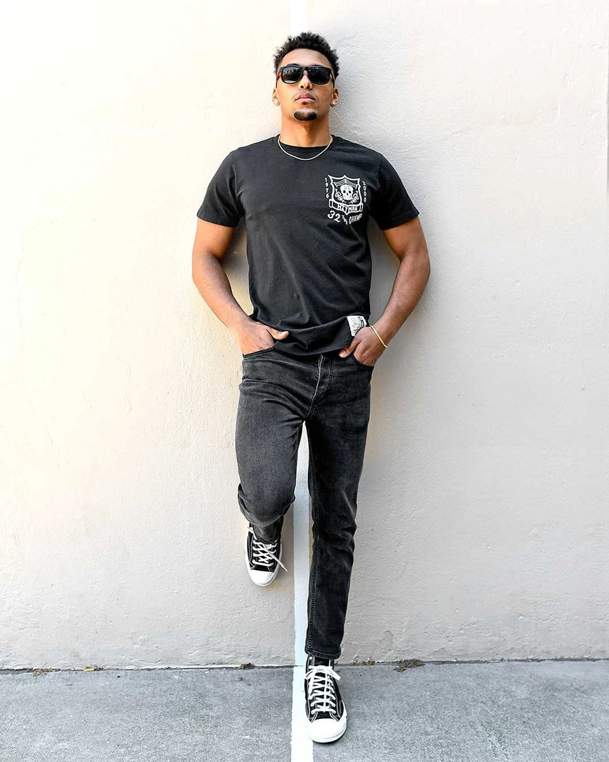 NEW ARRIVALS Bret Hart 32 Time Champ Black Tee 4 NEW ARRIVALS Bret Hart 32 Time Champ Black Tee