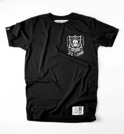 NEW ARRIVALS Bret Hart 32 Time Champ Black Tee 18 NEW ARRIVALS Bret Hart 32 Time Champ Black Tee