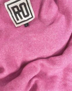 SPORT AND ICON Bret Hart 84 Sweatshirt 21 SPORT AND ICON Bret Hart 84 Sweatshirt