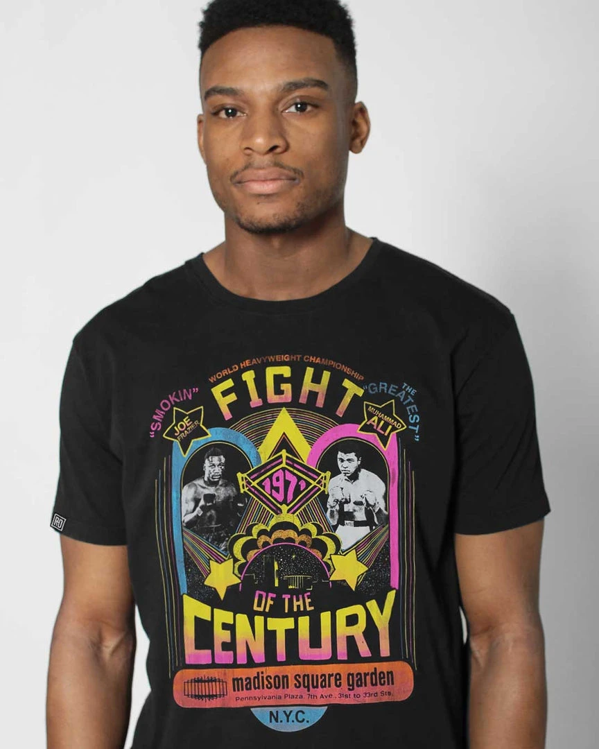 Muhammad Ali / Joe Frazier FOTC - Ali/Frazier Poster Tee SPORT AND ICON 4 Muhammad Ali / Joe Frazier FOTC - Ali/Frazier Poster Tee SPORT AND ICON