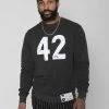 Jackie Robinson 42 Black Sweatshirt SPORT AND ICON 1 Jackie Robinson 42 Black Sweatshirt SPORT AND ICON