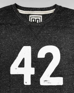Jackie Robinson 42 Black Sweatshirt SPORT AND ICON 20 Jackie Robinson 42 Black Sweatshirt SPORT AND ICON