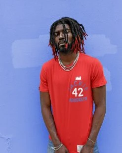 NEW ARRIVALS Jackie Robinson #42 Crown Red Tee