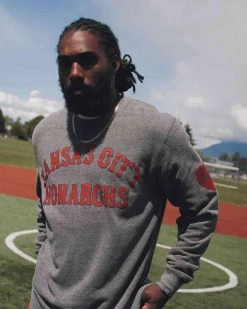 Jackie Robinson / KC Monarchs SPORT AND ICON KC Monarchs Robinson 5 Sweatshirt