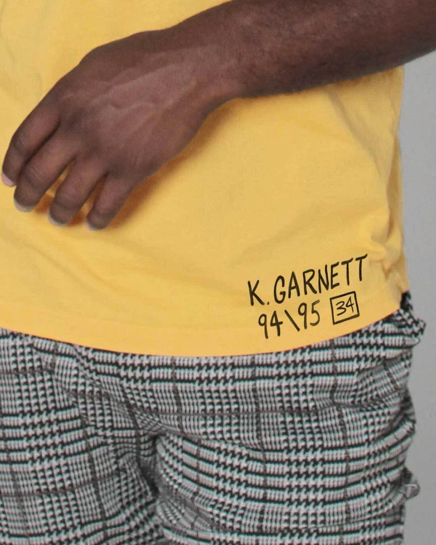 Kevin Garnett 34 Yellow Tee 5 Kevin Garnett 34 Yellow Tee