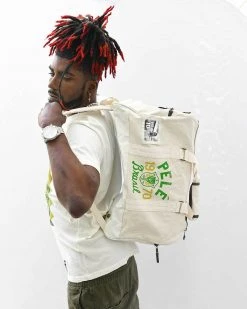 NEW ARRIVALS Pelé Brasil #10 Ivory Duffle Bag 11 NEW ARRIVALS Pelé Brasil #10 Ivory Duffle Bag